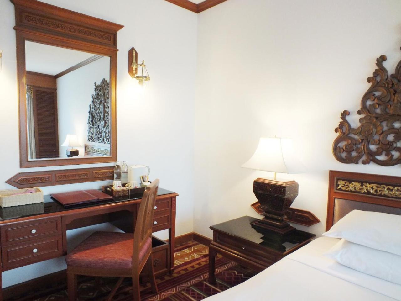 The Park Hotel, Chiang Mai Ngoại thất bức ảnh